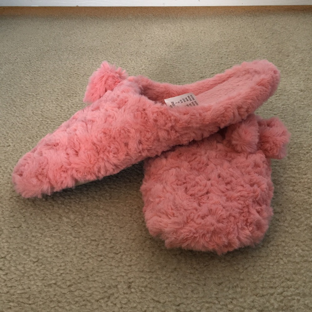 Soft Pink Fluffy Slippers